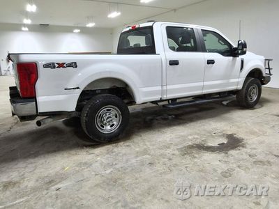 Trzecie zdjęcie samochodu z tyłu: 2022 FORD F250 SUPER DUTY VIN:1FT7W2B67NEF89374 - miniatura