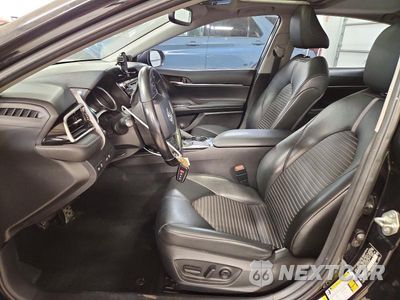 Zdjęcie 7 z 13 samochodu: 2018 TOYOTA CAMRY SE VIN:4T1B11HK0JU533375 - miniatura