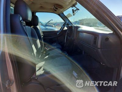 Zdjęcie 10 z 12 samochodu: 2006 CHEVROLET SILVERADO C1500 VIN:3GCEC14X76G265464 - miniatura