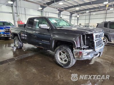 Czwarte zdjęcie samochodu z boku: 2014 CHEVROLET SILVERADO K1500 LT VIN:1GCVKREC2EZ142912 - miniatura