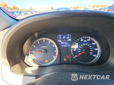 Zdjęcie 9 z 12 samochodu: 2017 HYUNDAI ACCENT VALUE EDITION VIN:KMHCT4AE5HU225343 - miniatura