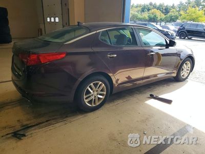 Trzecie zdjęcie samochodu z tyłu: 2013 KIA OPTIMA LX VIN:5XXGM4A75DG257908 - miniatura