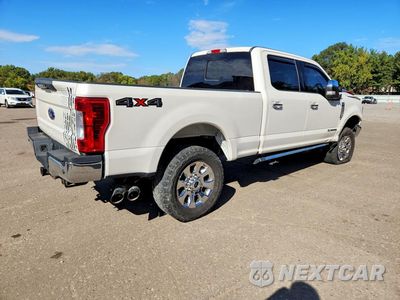Trzecie zdjęcie samochodu z tyłu: 2017 FORD F250 SUPER DUTY VIN:1FT7W2BT9HEB13377 - miniatura
