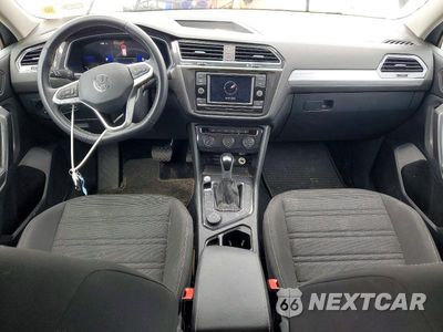 Zdjęcie 8 z 14 samochodu: 2023 VOLKSWAGEN TIGUAN S VIN:3VVFB7AX5PM122838 - miniatura