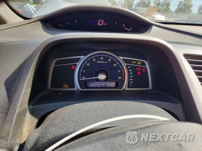 Zdjęcie 9 z 13 samochodu: 2010 HONDA CIVIC VP VIN:19XFA1F38AE026465 - miniatura