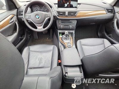 Zdjęcie 8 z 12 samochodu: 2013 BMW X1 SDRIVE28I VIN:WBAVM1C52DVW42233 - miniatura