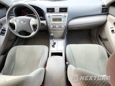 Zdjęcie 8 z 12 samochodu: 2008 TOYOTA CAMRY LE VIN:4T1BE46KX8U246614 - miniatura