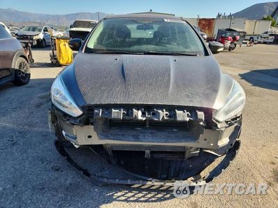 Piąte zdjęcie samochodu w środku: 2015 FORD FOCUS SE VIN:1FADP3F22FL229896 - miniatura