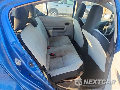 Zdjęcie 10 z 12 samochodu: 2013 TOYOTA PRIUS C ONE VIN:JTDKDTB35D1539669 - miniatura