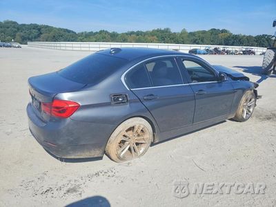 Trzecie zdjęcie samochodu z tyłu: 2017 BMW 330 I VIN:WBA8B9G56HNU49939 - miniatura