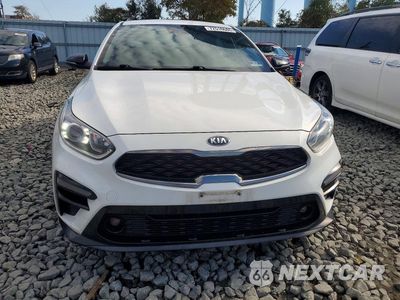 Piąte zdjęcie samochodu w środku: 2020 KIA FORTE GT LINE VIN:3KPF34AD3LE150089 - miniatura