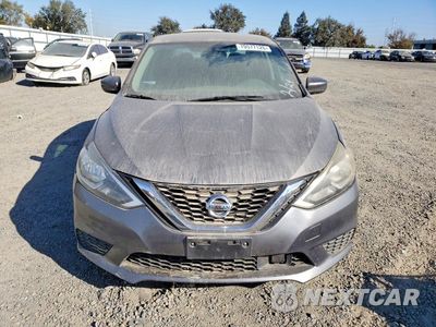 Piąte zdjęcie samochodu w środku: 2019 NISSAN SENTRA S VIN:3N1AB7APXKY425627 - miniatura