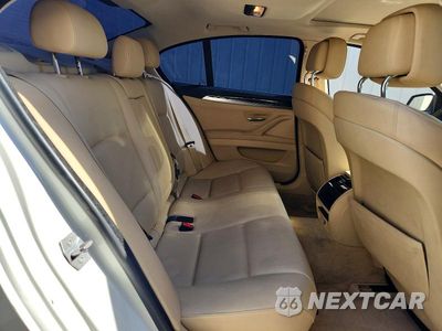 Zdjęcie 10 z 12 samochodu: 2013 BMW 528 I VIN:WBAXG5C51DDY37110 - miniatura