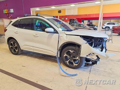 Czwarte zdjęcie samochodu z boku: 2023 FORD ESCAPE ST LINE ELITE VIN:1FMCU9PA1PUA03458 - miniatura