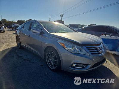 Czwarte zdjęcie samochodu z boku: 2013 HYUNDAI AZERA BASE VIN:KMHFH4JG3DA248373 - miniatura