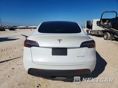 Zdjęcie 6 z 13 samochodu: 2023 TESLA MODEL Y VIN:7SAYGDEE3PA149167 - miniatura