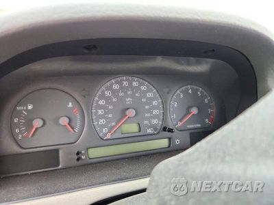 Zdjęcie 9 z 12 samochodu: 2004 VOLVO 264 VIN:YV1NC63D14J047448 - miniatura
