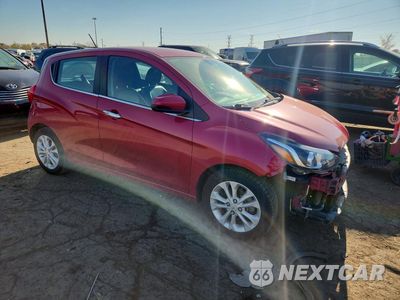 Czwarte zdjęcie samochodu z boku: 2020 CHEVROLET SPARK 2LT VIN:KL8CF6SA6LC427750 - miniatura