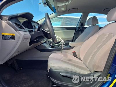 Zdjęcie 7 z 12 samochodu: 2017 HYUNDAI SONATA SE VIN:5NPE24AF6HH574689 - miniatura