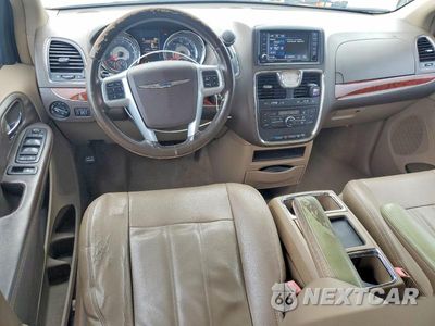 Zdjęcie 8 z 13 samochodu: 2013 CHRYSLER TOWN & COUNTRY TOURING VIN:2C4RC1BG9DR720388 - miniatura