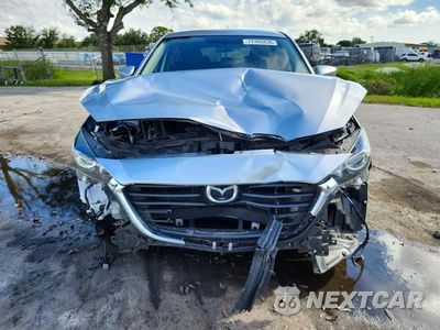 Piąte zdjęcie samochodu w środku: 2017 MAZDA 3 SPORT VIN:3MZBN1K77HM106509 - miniatura