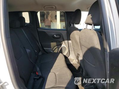 Zdjęcie 11 z 13 samochodu: 2017 JEEP RENEGADE LATITUDE VIN:ZACCJABB9HPF17947 - miniatura