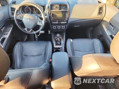 Zdjęcie 8 z 12 samochodu: 2018 MITSUBISHI OUTLANDER SPORT SEL VIN:JA4AR4AW4JU021216 - miniatura