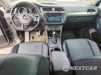 Zdjęcie 8 z 13 samochodu: 2018 VOLKSWAGEN TIGUAN SE VIN:3VV3B7AX1JM073339 - miniatura