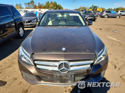 Piąte zdjęcie samochodu w środku: 2015 MERCEDES-BENZ C 300 4MATIC VIN:55SWF4KB7FU059585 - miniatura