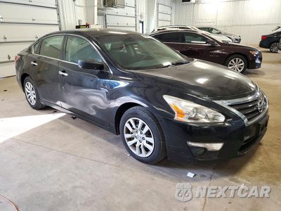 Czwarte zdjęcie samochodu z boku: 2015 NISSAN ALTIMA 2.5 S VIN:1N4AL3AP1FC231642 - miniatura