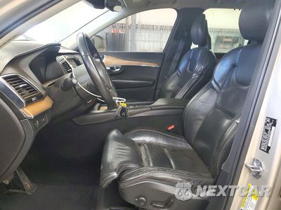 Zdjęcie 7 z 13 samochodu: 2017 VOLVO XC90 T6 VIN:YV4A22PL4H1174456 - miniatura