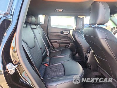 Zdjęcie 11 z 13 samochodu: 2024 JEEP COMPASS LATITUDE VIN:3C4NJDBN0RT104720 - miniatura