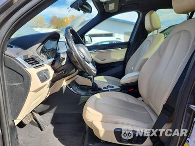 Zdjęcie 7 z 13 samochodu: 2016 BMW X1 XDRIVE28I VIN:WBXHT3C39GP889306 - miniatura