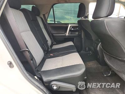 Zdjęcie 11 z 14 samochodu: 2018 TOYOTA 4RUNNER SR5 VIN:JTEZU5JR4J5176345 - miniatura