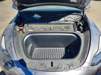 Zdjęcie 11 z 13 samochodu: 2025 TESLA MODEL Y VIN:7SAYGDED9SF320183 - miniatura