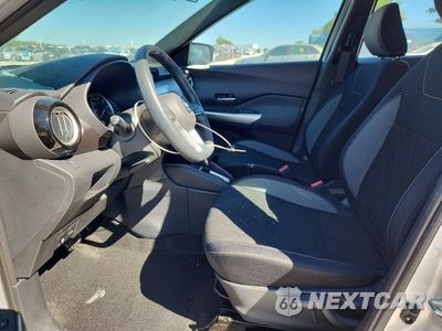 Zdjęcie 7 z 13 samochodu: 2018 NISSAN KICKS SV VIN:3N1CP5CU5JL536924 - miniatura
