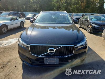 Piąte zdjęcie samochodu w środku: 2021 VOLVO XC60 T5 MOMENTUM VIN:YV4102RK6M1880610 - miniatura