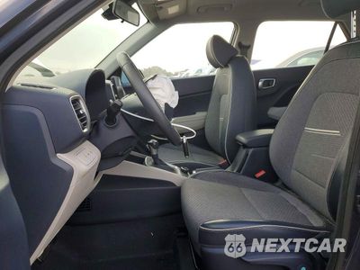 Zdjęcie 7 z 13 samochodu: 2022 HYUNDAI VENUE LIMITED VIN:KMHRC8A38NU143599 - miniatura