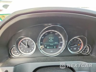 Zdjęcie 9 z 13 samochodu: 2011 MERCEDES-BENZ E 350 VIN:WDDKK5GF6BF057755 - miniatura