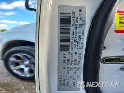 Zdjęcie 12 z 12 samochodu: 2018 RAM 1500 LARAMIE VIN:1C6RR7NT6JS196581 - miniatura