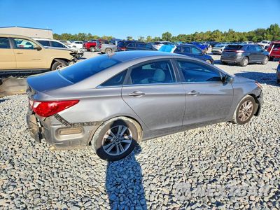 Trzecie zdjęcie samochodu z tyłu: 2013 HYUNDAI SONATA GLS VIN:5NPEB4AC7DH681413 - miniatura