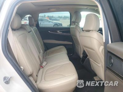 Zdjęcie 11 z 13 samochodu: 2023 LINCOLN NAUTILUS RESERVE VIN:2LMPJ6K91PBL11844 - miniatura