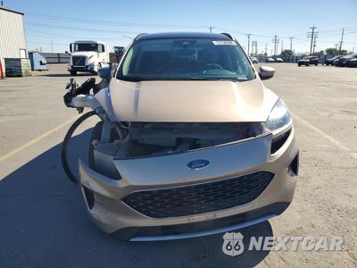 Piąte zdjęcie samochodu w środku: 2020 FORD ESCAPE SE VIN:1FMCU0G63LUB02414 - miniatura