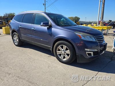 Czwarte zdjęcie samochodu z boku: 2014 CHEVROLET TRAVERSE LT VIN:1GNKRGKD8EJ324569 - miniatura