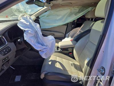 Zdjęcie 7 z 12 samochodu: 2017 KIA SORENTO SX V6 VIN:5XYPK4A56HG322609 - miniatura