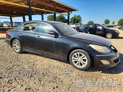 Czwarte zdjęcie samochodu z boku: 2012 HYUNDAI GENESIS 3.8L VIN:KMHGC4DD6CU166400 - miniatura