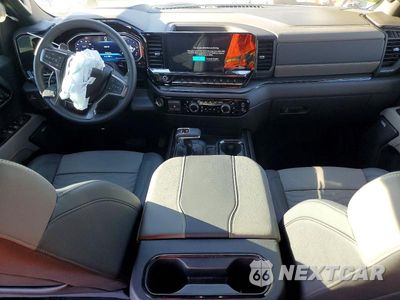 Zdjęcie 8 z 12 samochodu: 2026 CHEVROLET SILVERADO K1500 ZR2 VIN:3GCUKHEL0TG417888 - miniatura