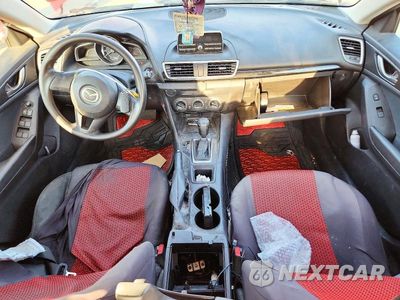 Zdjęcie 8 z 12 samochodu: 2015 MAZDA 3 SV VIN:JM1BM1T78F1238029 - miniatura