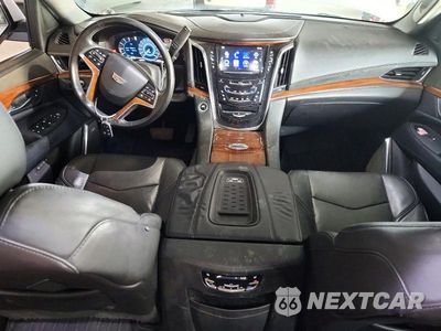 Zdjęcie 8 z 14 samochodu: 2016 CADILLAC ESCALADE ESV LUXURY VIN:1GYS4HKJ1GR354725 - miniatura