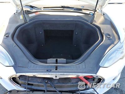 Zdjęcie 11 z 12 samochodu: 2015 TESLA MODEL S 85 VIN:5YJSA1H11FFP75474 - miniatura